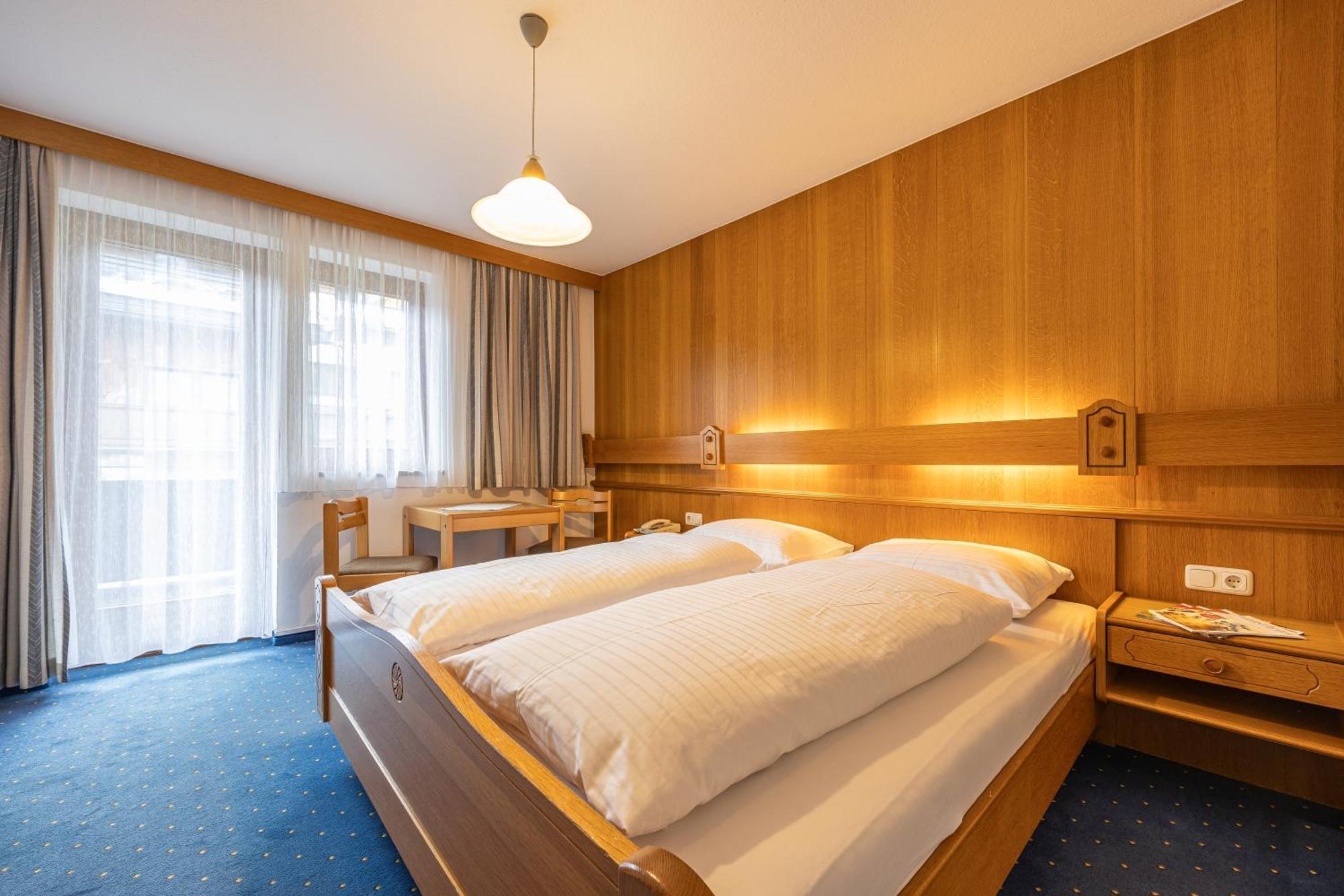 Pension Haus Riedlsperger Saalbach Exterior foto